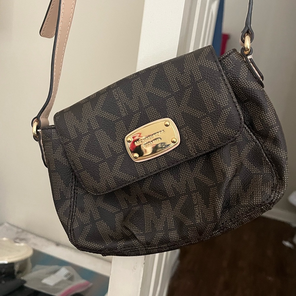 MK Crossbody